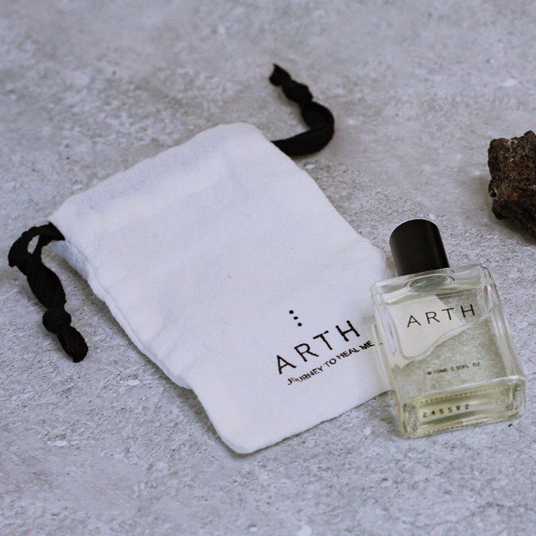 ARTH・SUO OIL PERFUME 15ml